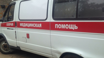 В Воронеже на улице Просторной столкнулись 3 машины: пострадали 2 человека